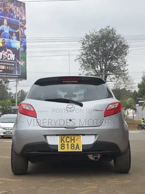 Mazda Demio 2009 Silver