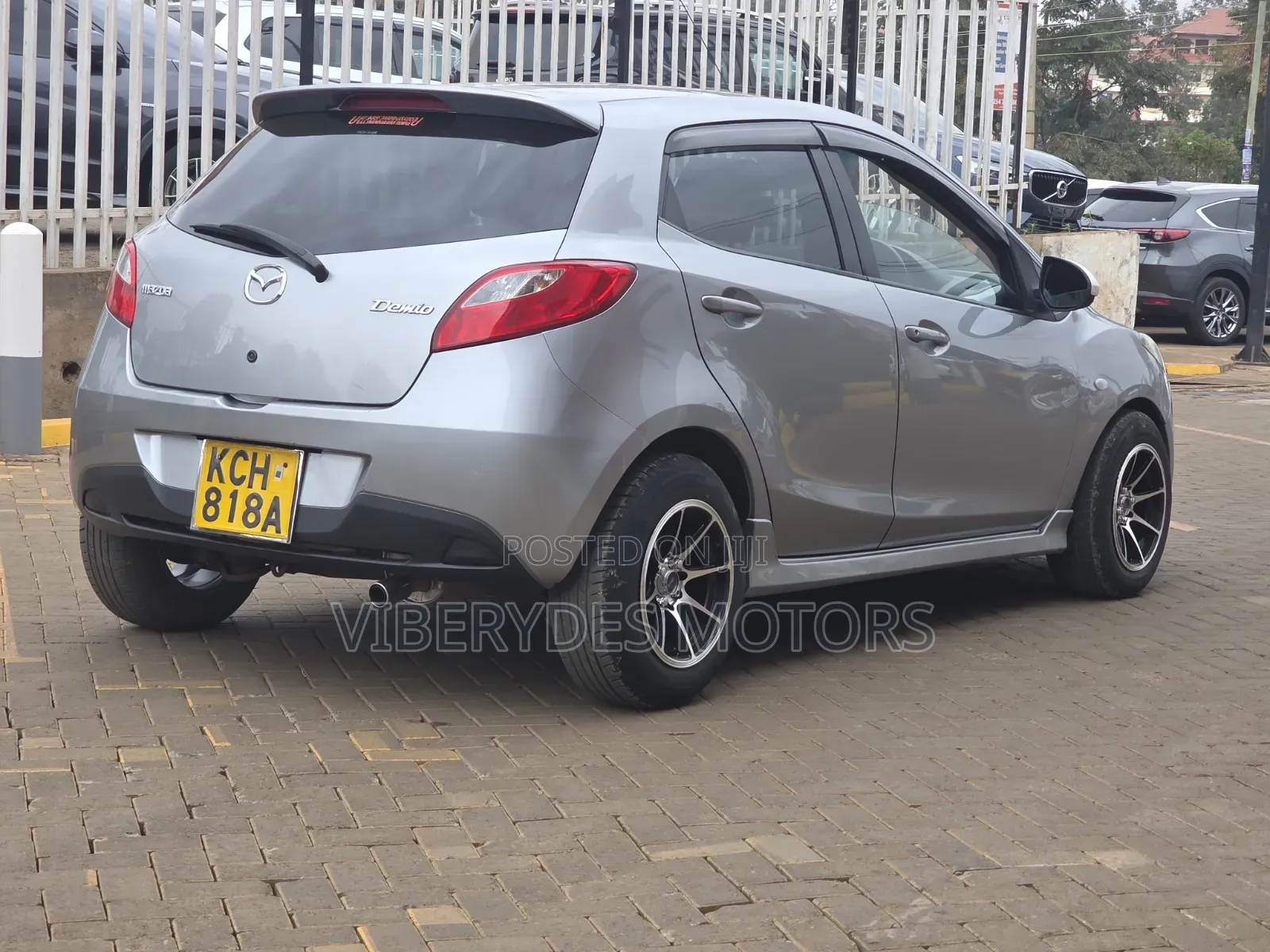 Mazda Demio 2009 Silver