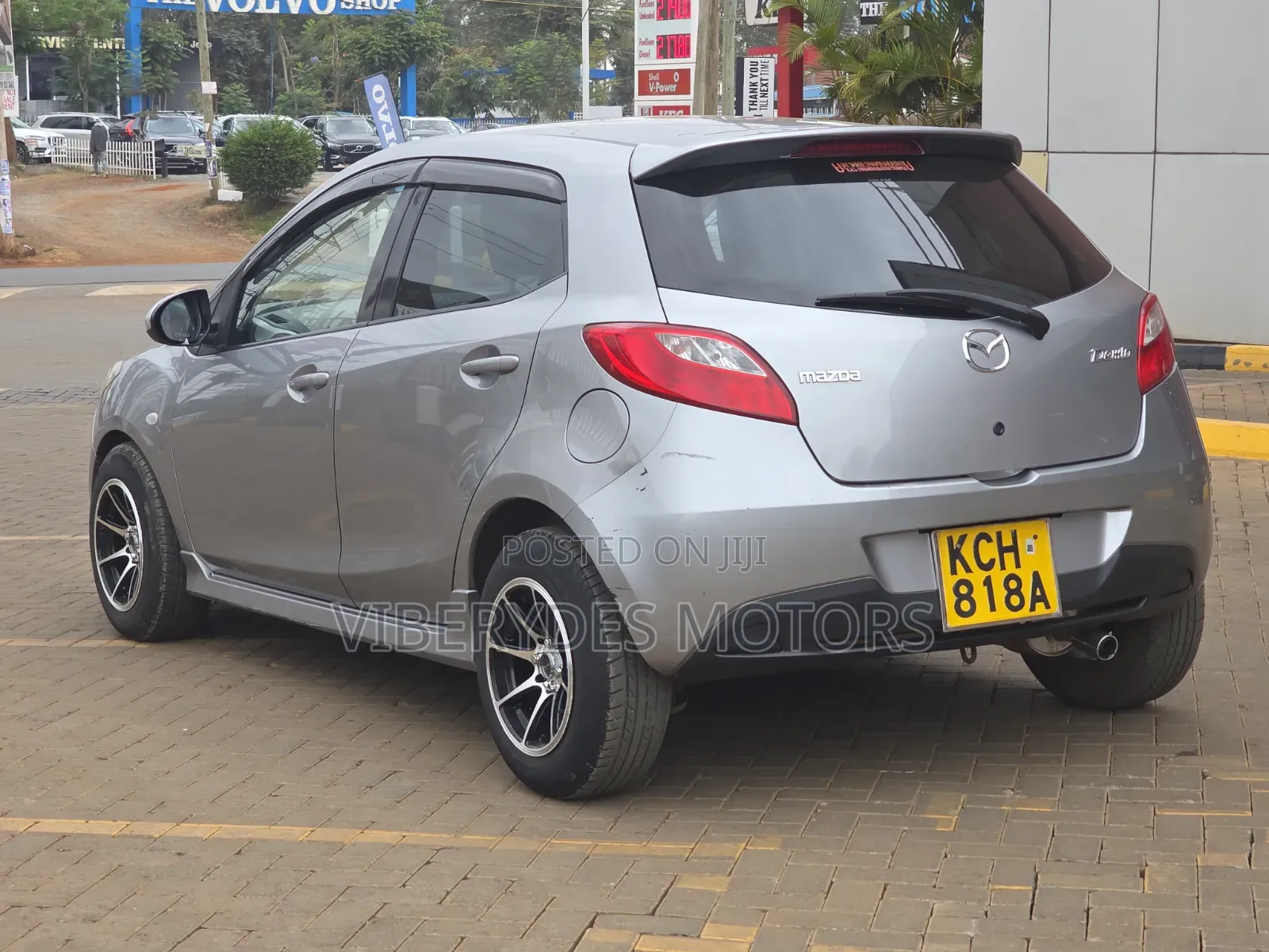 Mazda Demio 2009 Silver