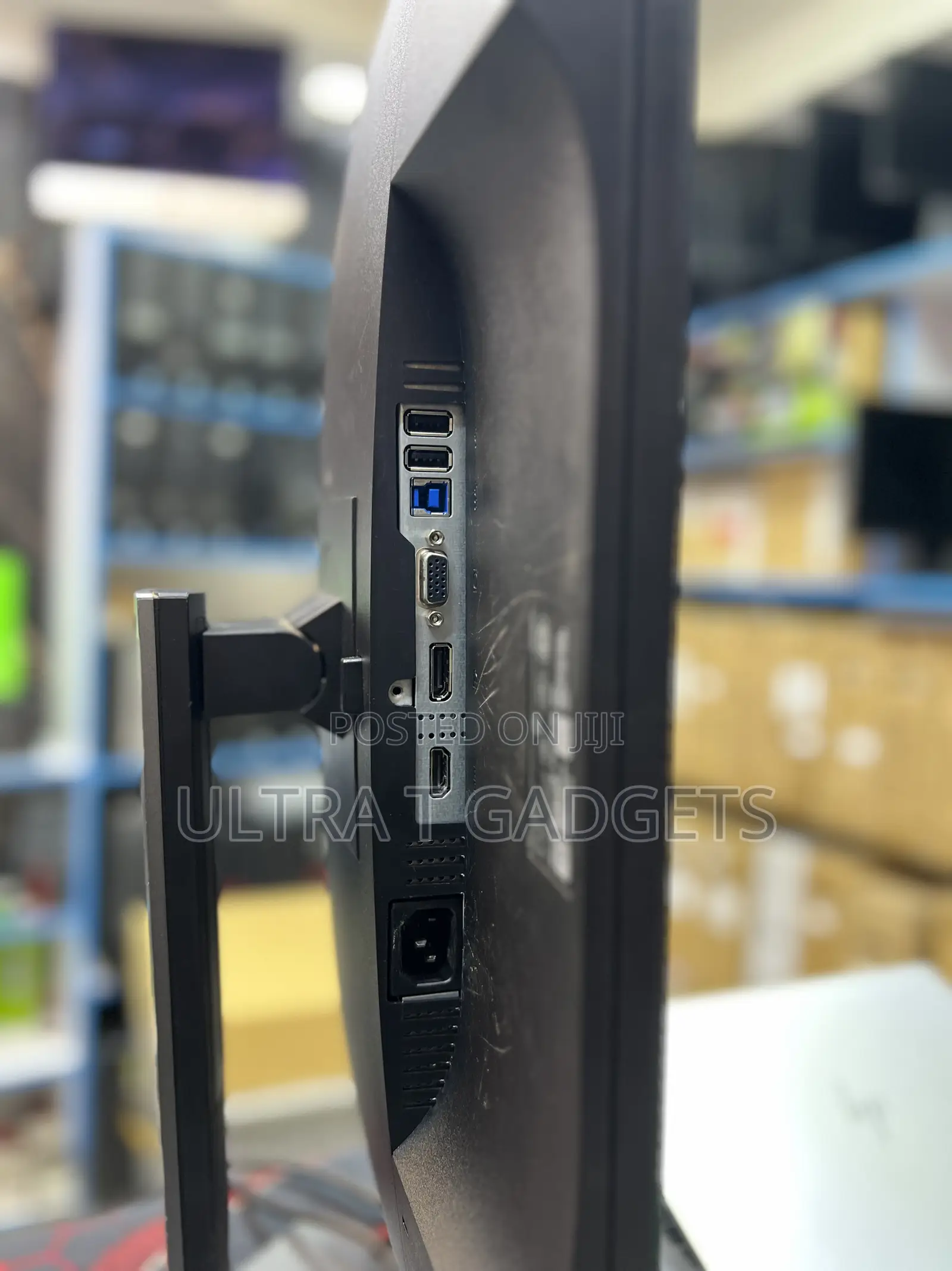 Dell P2418H 24” Full HD IPS Monitor | Adjustable Stand