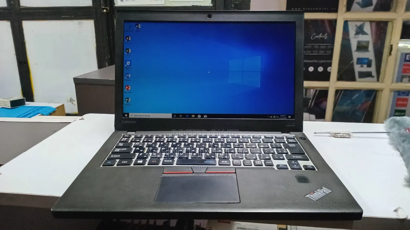 Laptop Lenovo ThinkPad X270 4GB Intel Core i3 HDD 1T