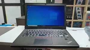 Laptop Lenovo ThinkPad X270 4GB Intel Core i3 HDD 1T