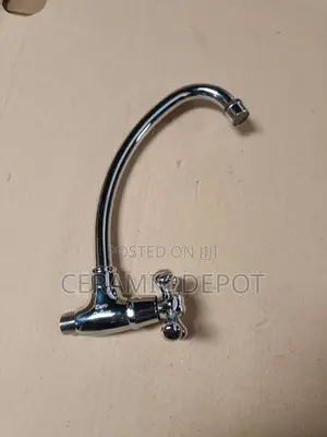 Euro Deluxe Swan Neck Sink Tap 1/2" Wall Type -CV107W