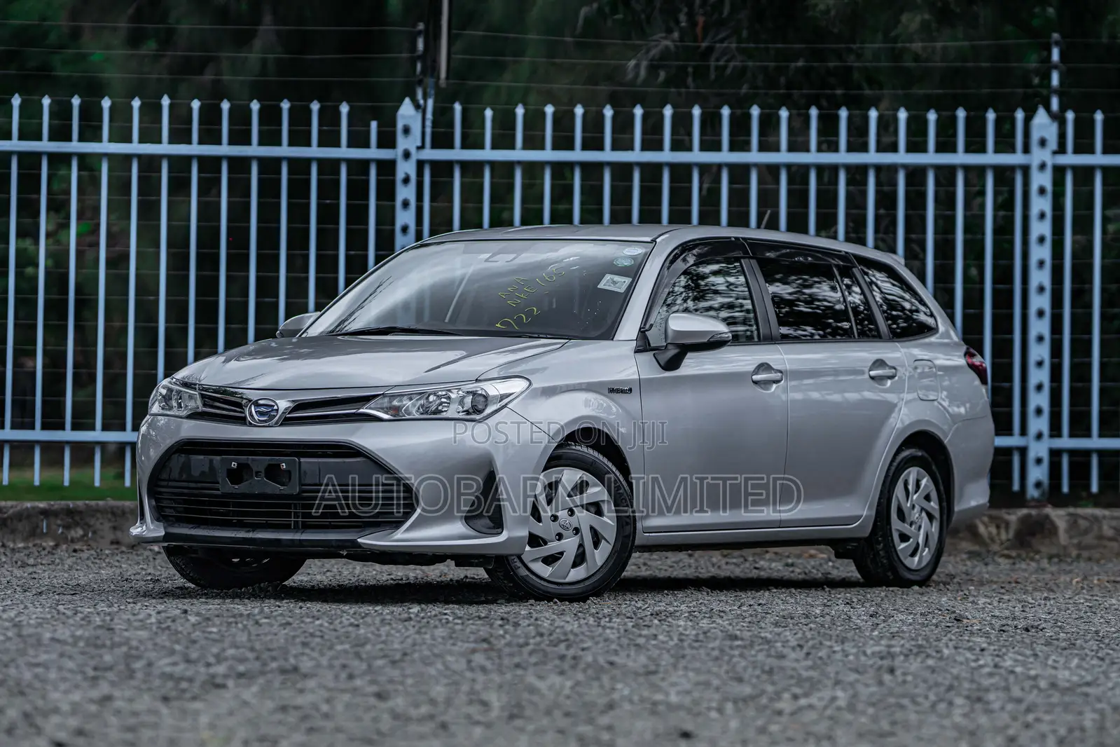 Toyota Corolla Fielder 1.5 Hybrid FWD 2020 Silver