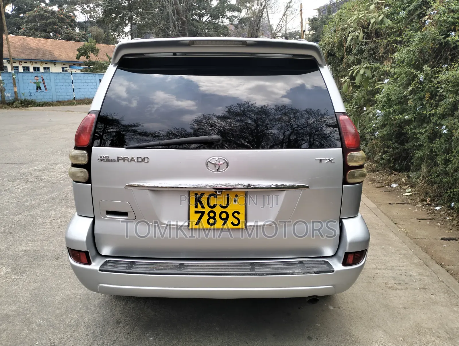 Toyota Land Cruiser Prado 2011 Silver