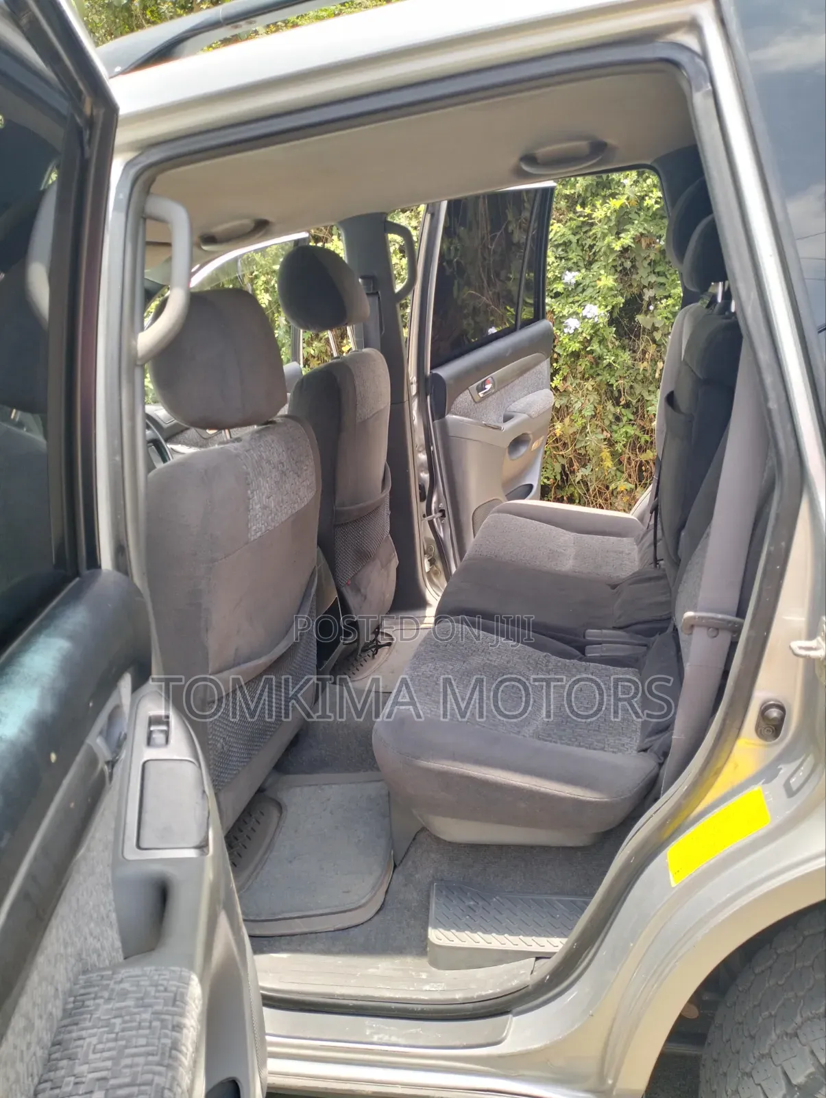 Toyota Land Cruiser Prado 2011 Silver