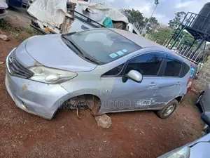Nissan Note 2014 Silver