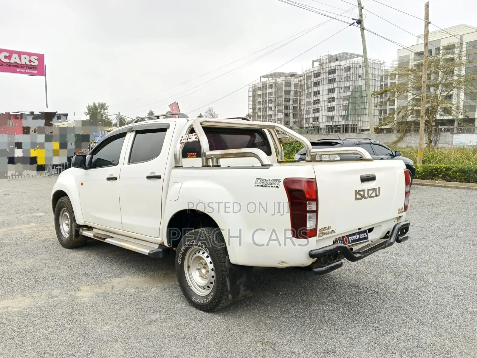 Isuzu D-MAX 2013 White