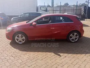 Mercedes-Benz A-Class 2014 Red
