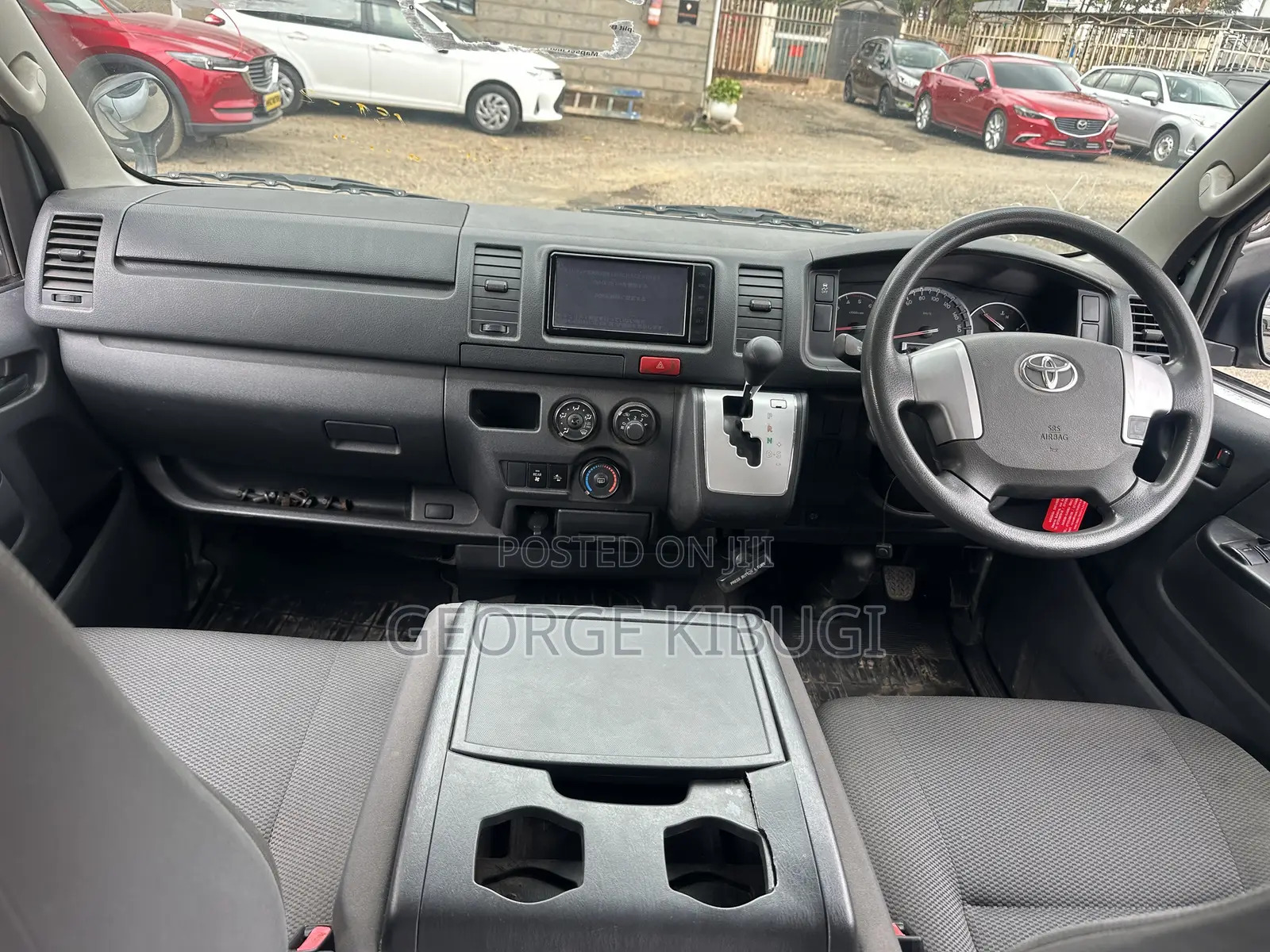 Toyota HiAce 2019 Silver