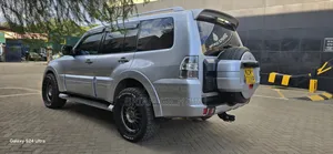 Mitsubishi Shogun 3.2 Di-Dc GLS 2011 Silver