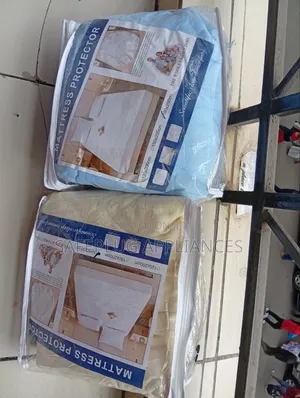 Mattress Protector Cover – Durable Easy-Care Bedding Essential