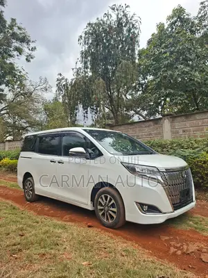 Toyota Esquire 2.0 FWD (7 seater) 2019 White