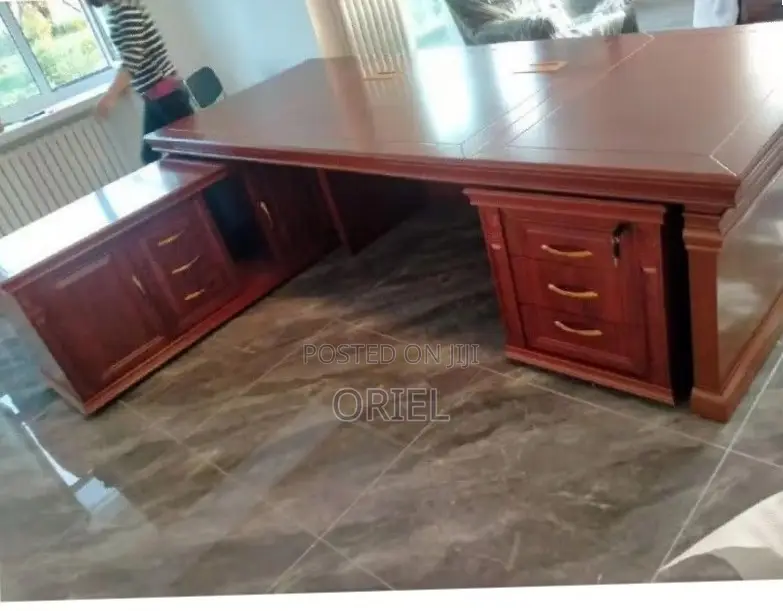 180cm Executive L-Shaped Desk : Premium L-Shaped Mahogany Office Desk