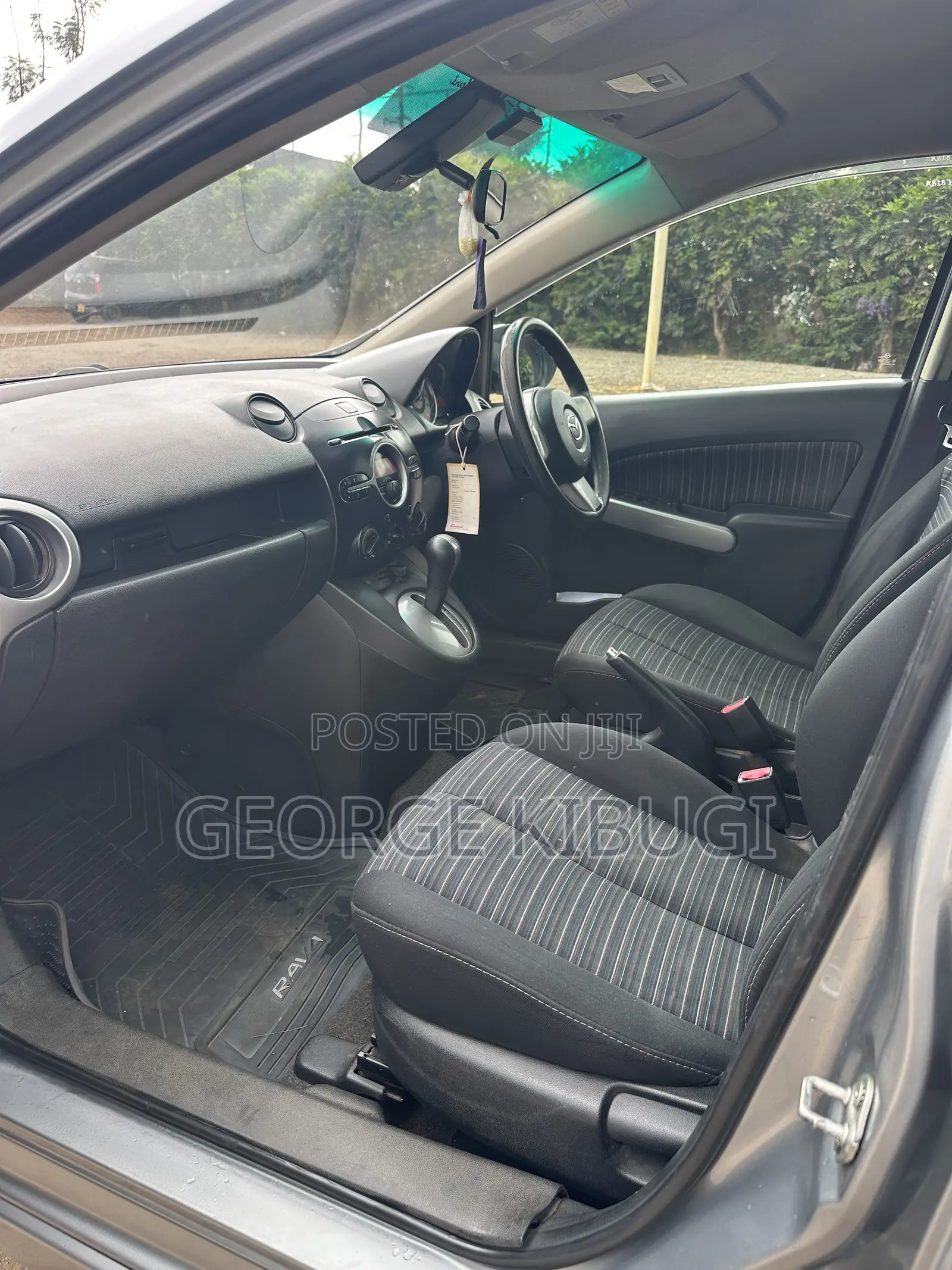 Mazda Demio 2009 Gray
