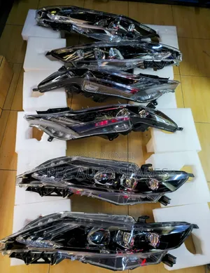 Head Light Harrier 2014-2018 Brand New