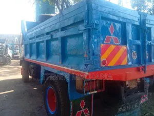 Mitsubishi Fuso Tipper