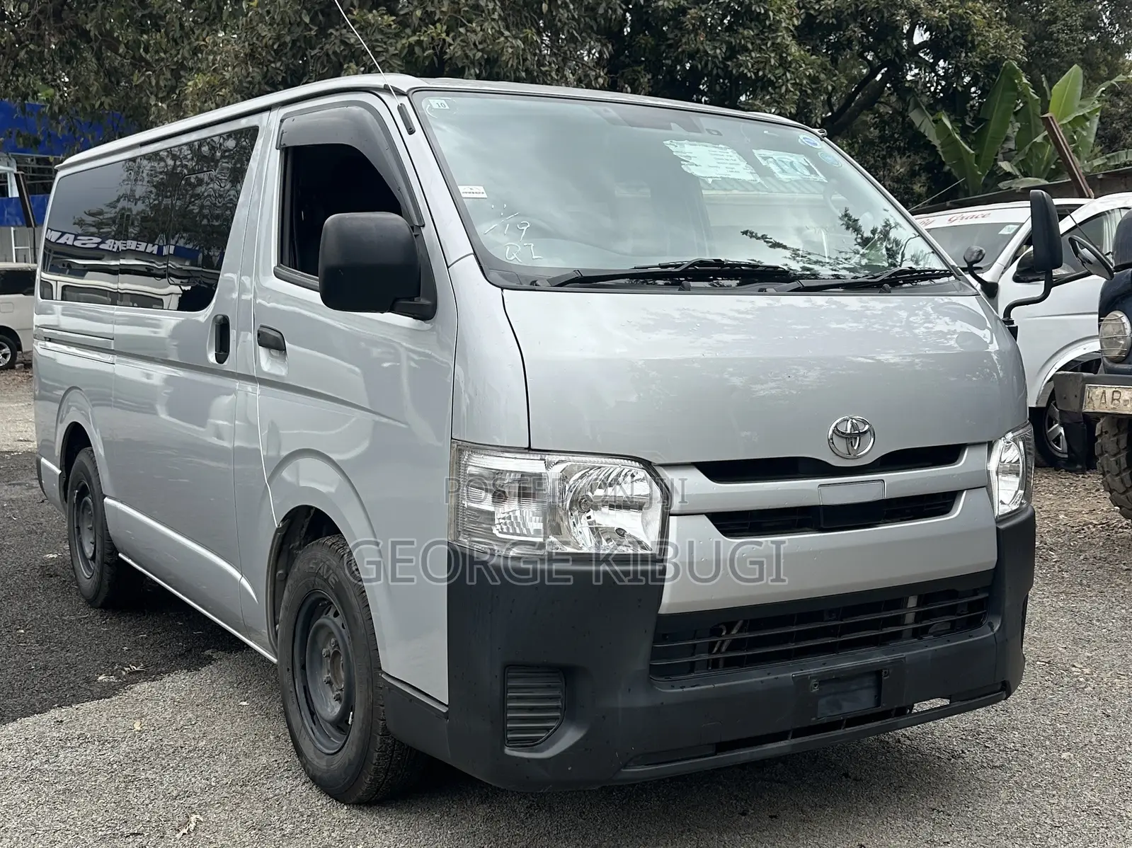 Toyota HiAce 2019