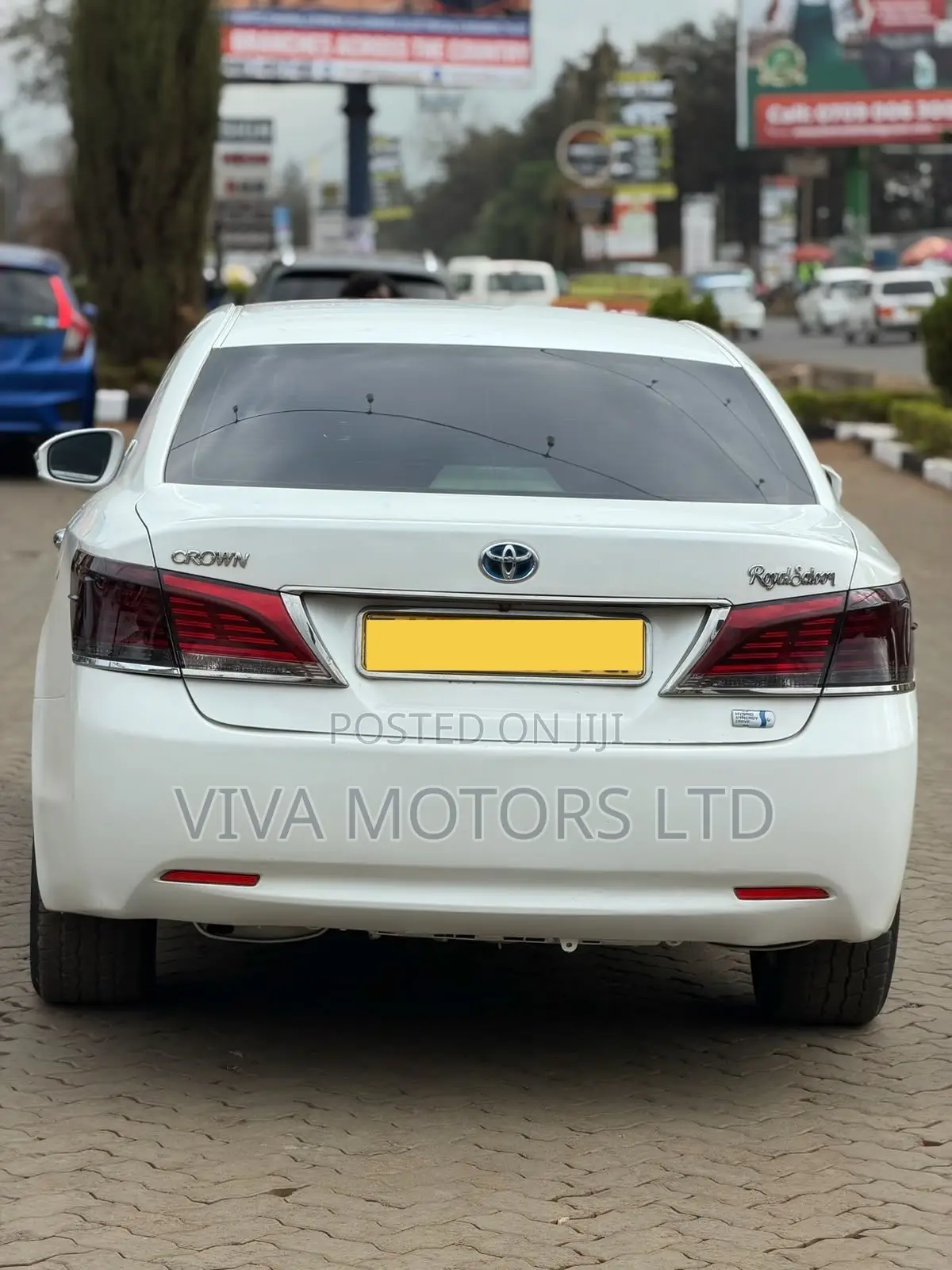 Toyota Crown 2015 White