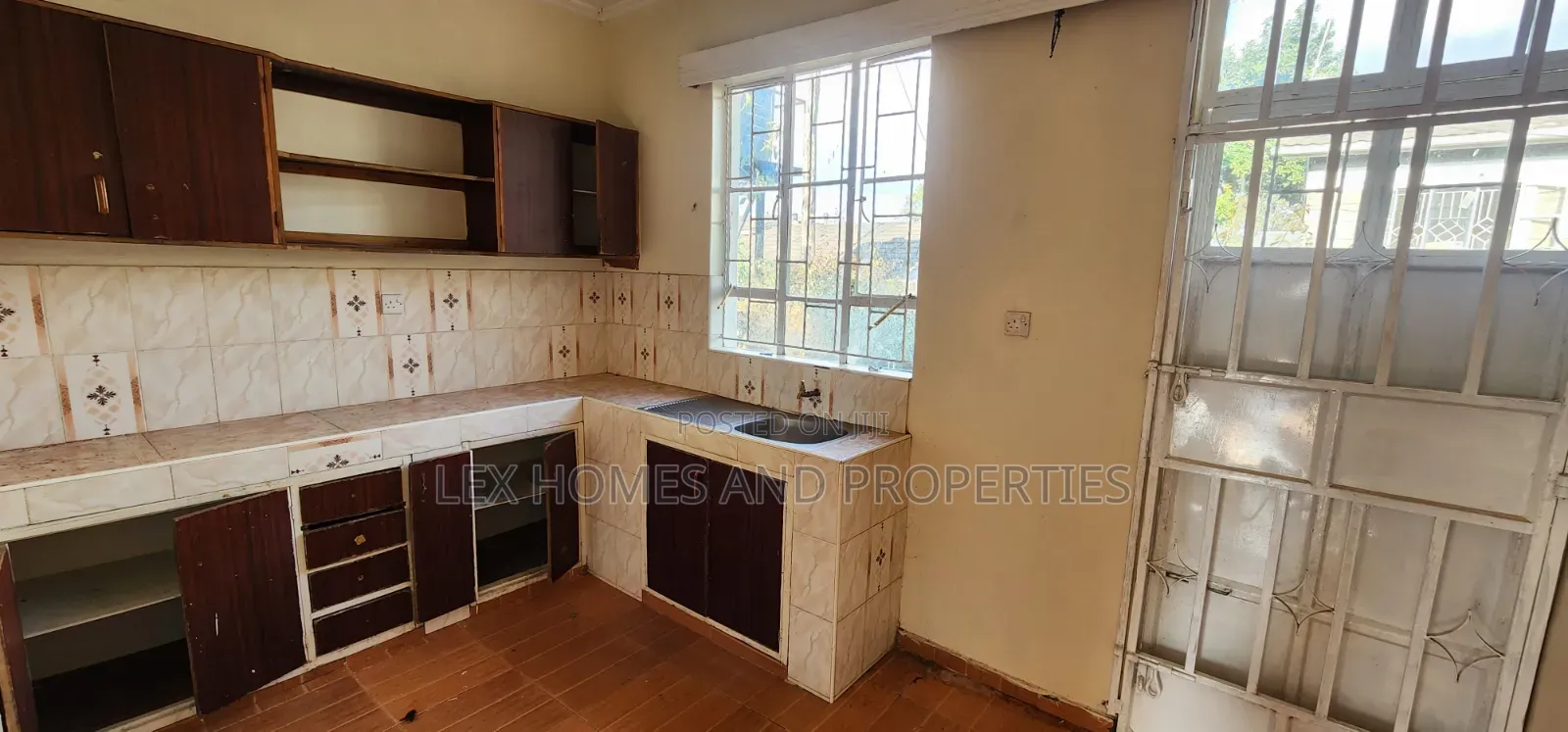 3bdrm Bungalow in NkaiMurunya for rent