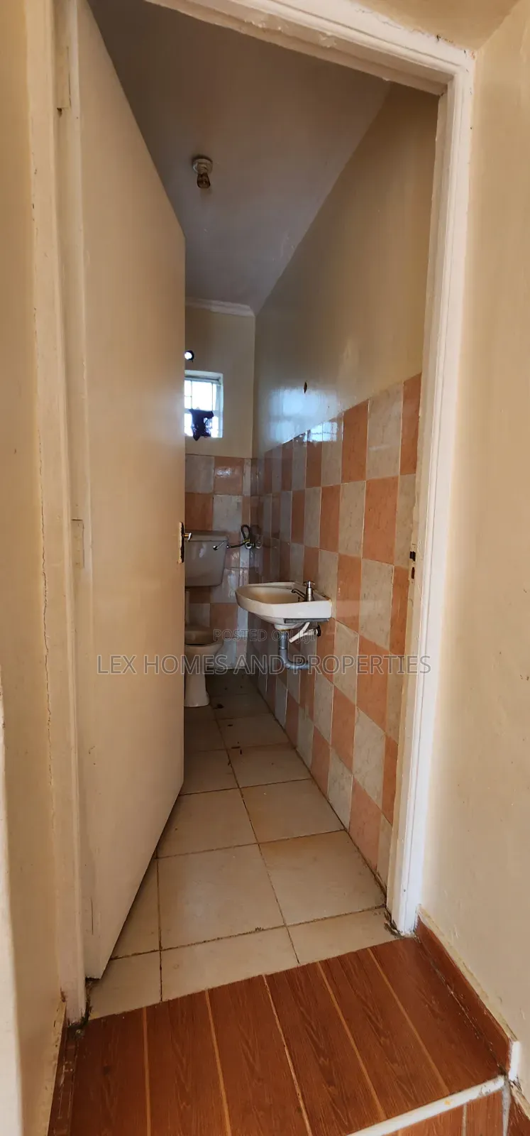 3bdrm Bungalow in NkaiMurunya for rent