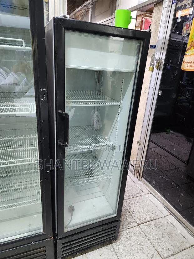 300litres Working Eu Display Fridge - thumbnail 3
