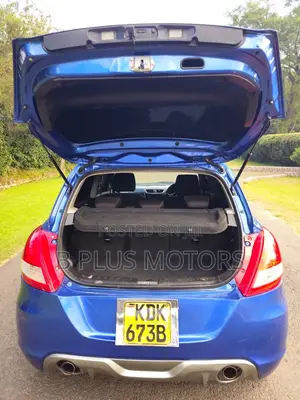 Suzuki Swift 2012 Blue