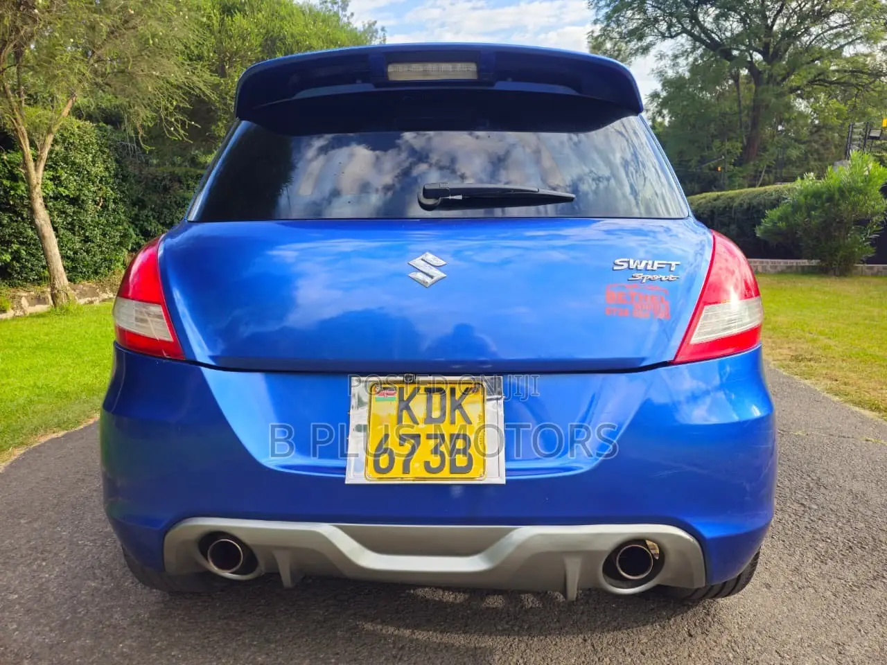 Suzuki Swift 2012 Blue