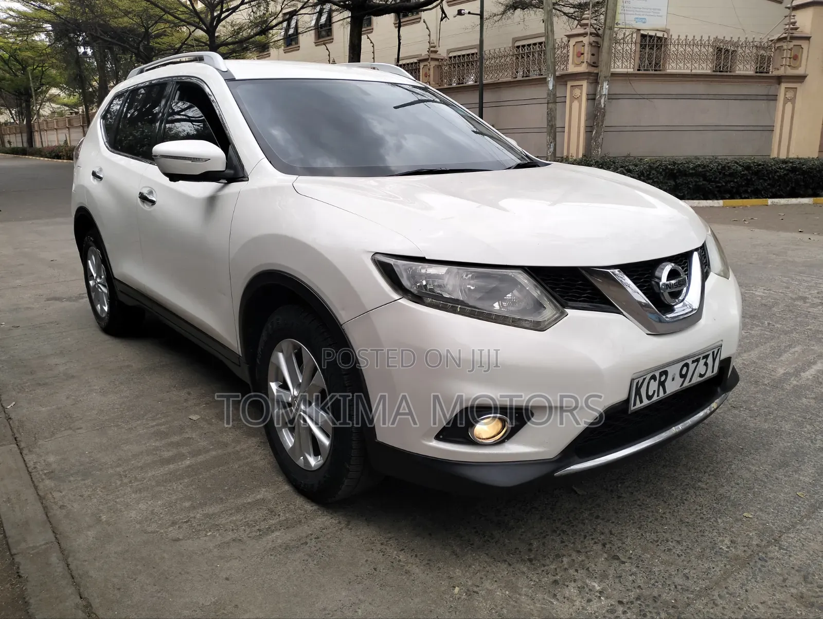 Nissan X-Trail 2015 White