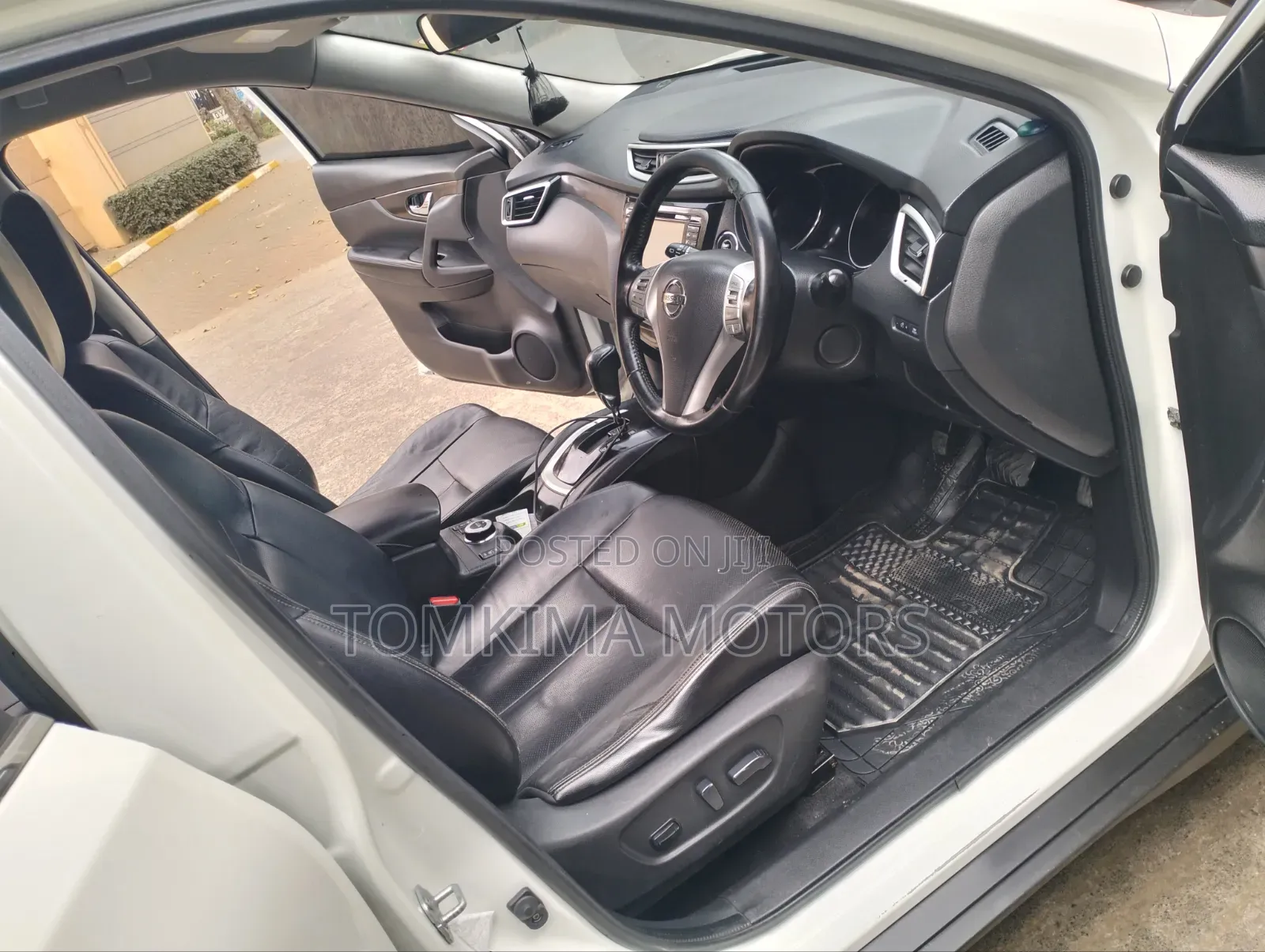 Nissan X-Trail 2015 White