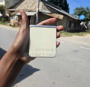 Samsung Z 16 GB Gold