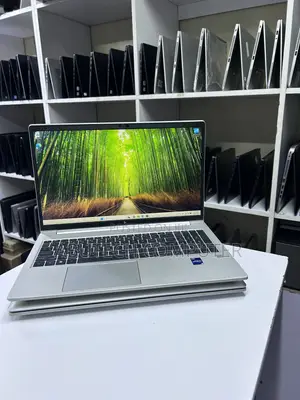 Laptop HP ProBook 650 G8 16GB Intel Core i5 SSD 512GB