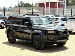 Toyota Land Cruiser Prado 2.8 2024 Black