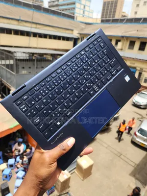 Laptop HP Dragonfly G1 8GB Intel Core i5 SSD 256GB