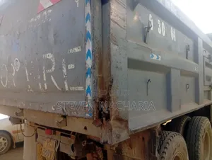 Ashok Leyland 2518