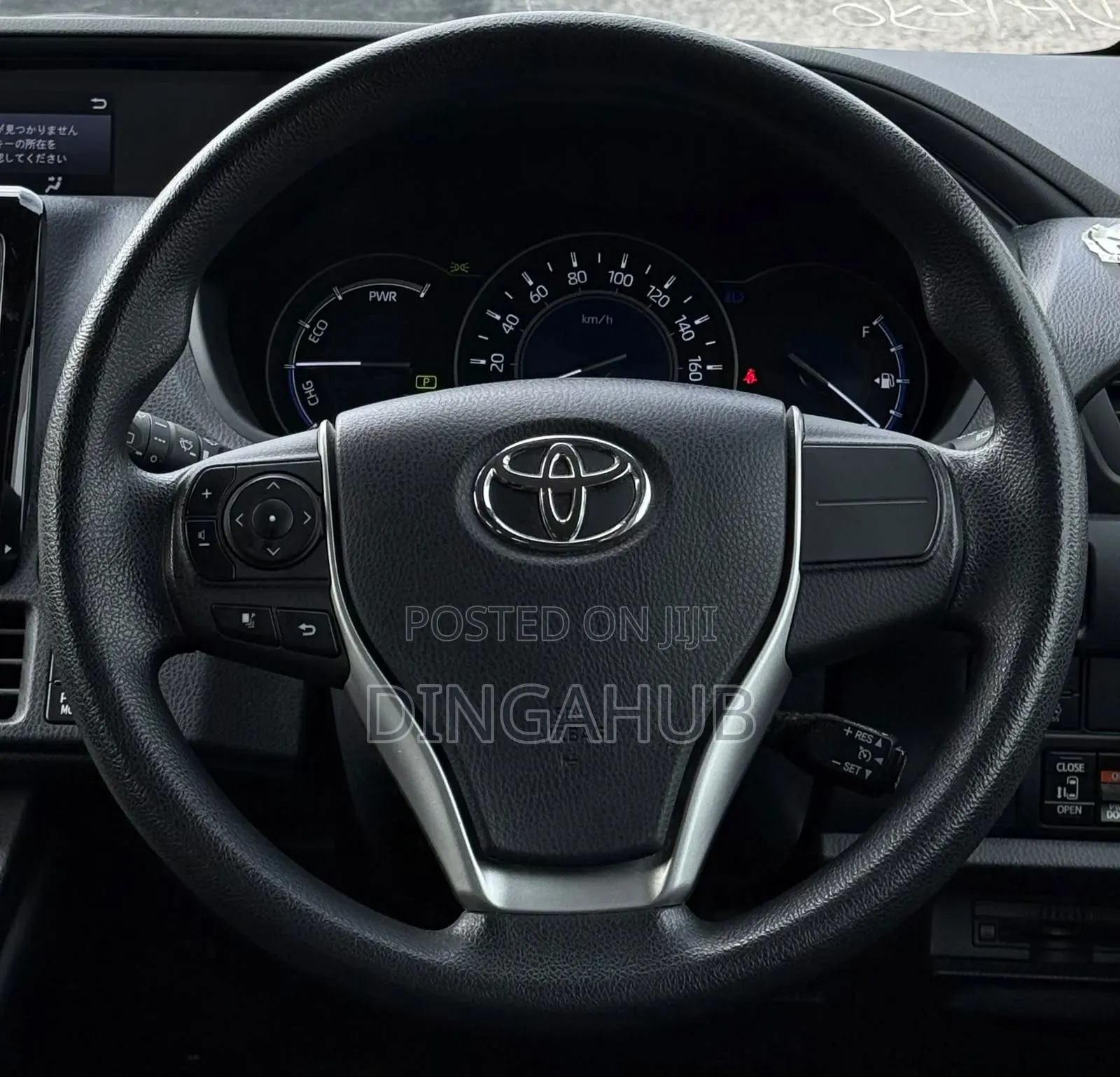 Toyota Noah 1.8 FWD Hybrid (7 seater) 2019 Brown