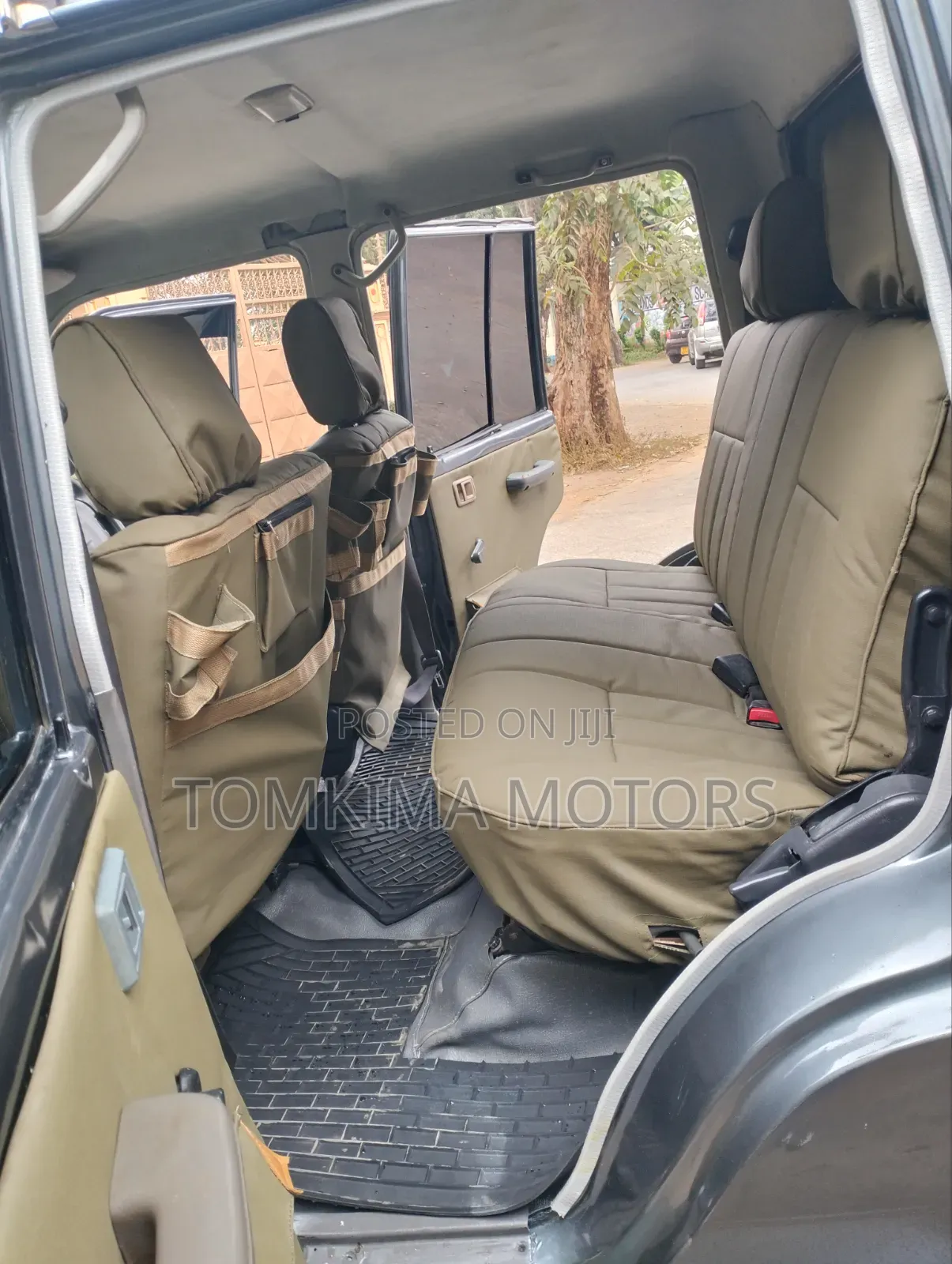 Toyota Land Cruiser 2016 Gray