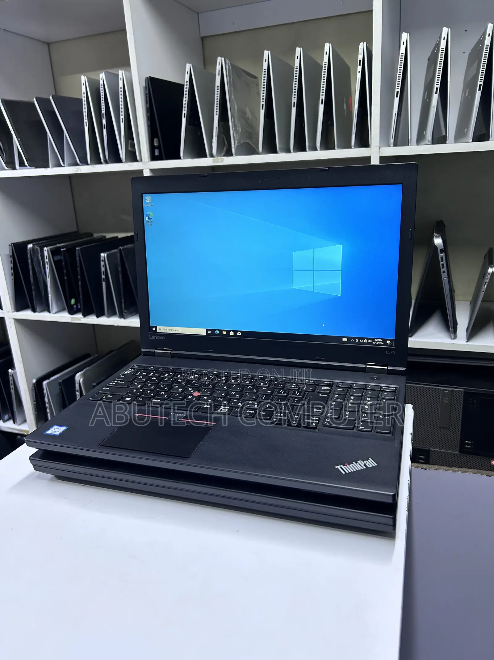 Laptop Lenovo ThinkPad L570 4GB Intel Core i5 HDD 500GB