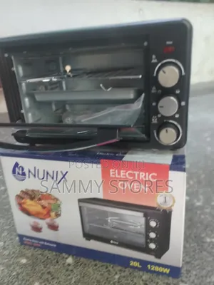 Nunix Electric Oven 20L With Baking Tray, Rack Rotisserie