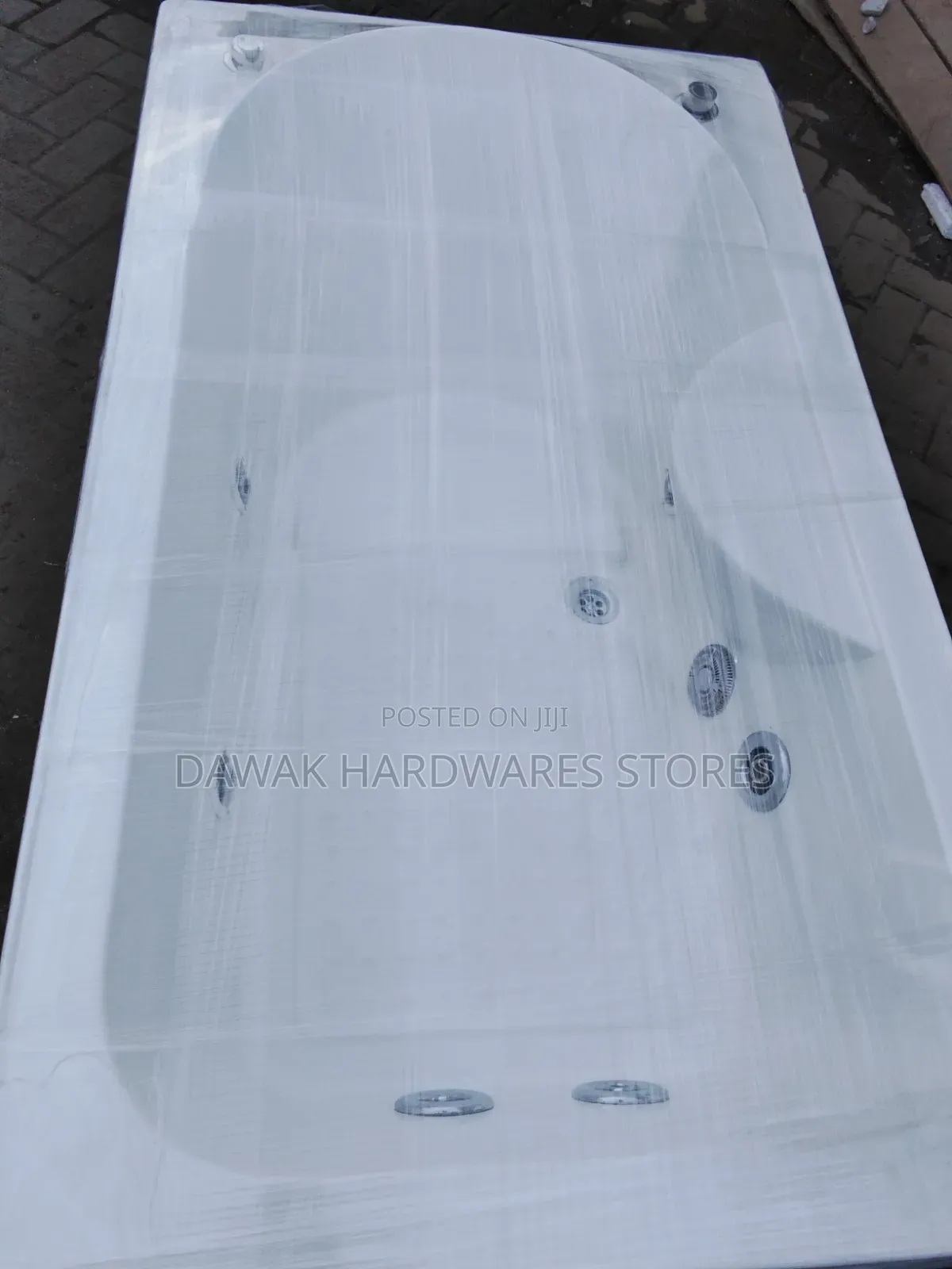Freestanding Jacuzzi