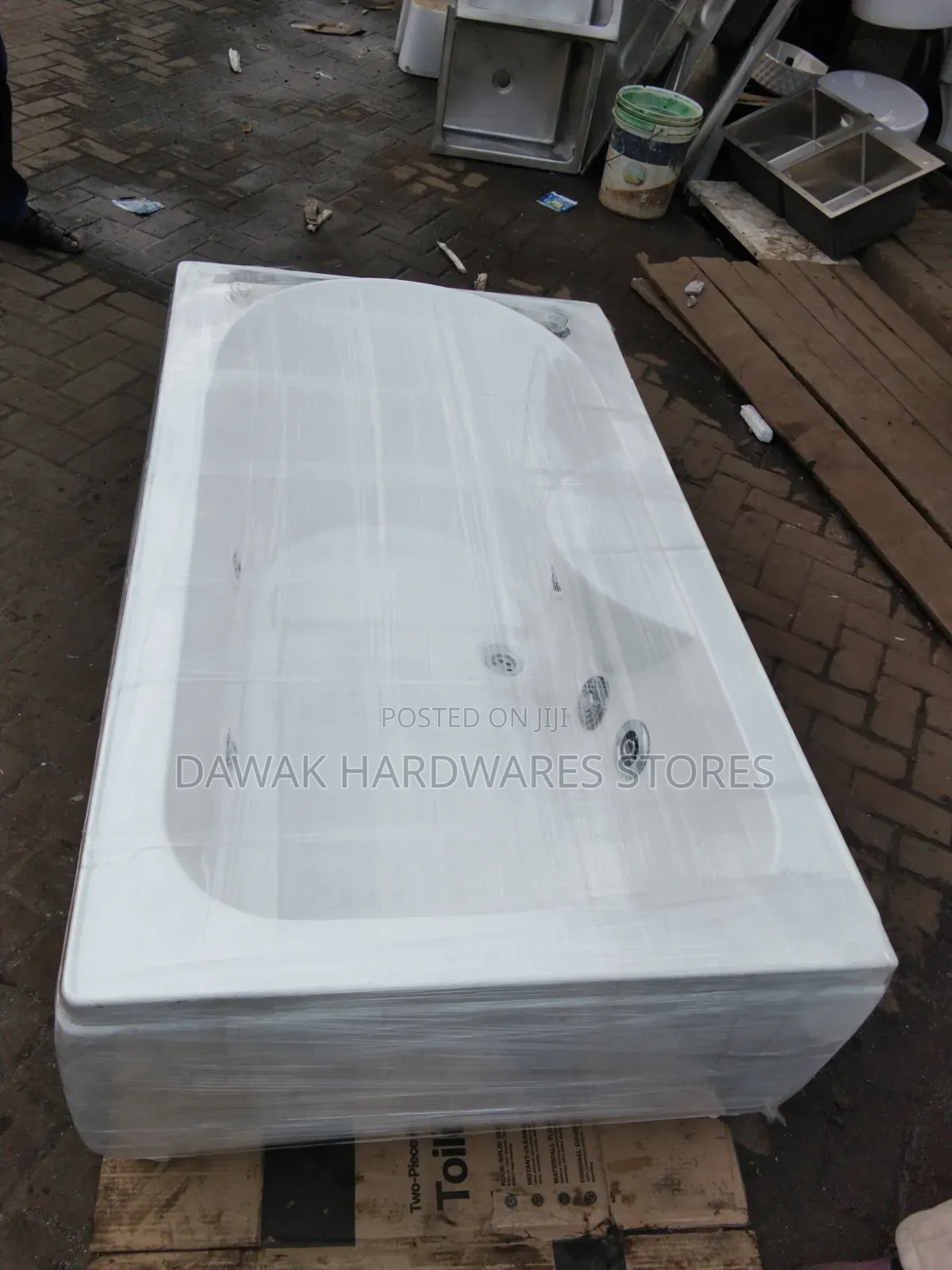 Freestanding Jacuzzi