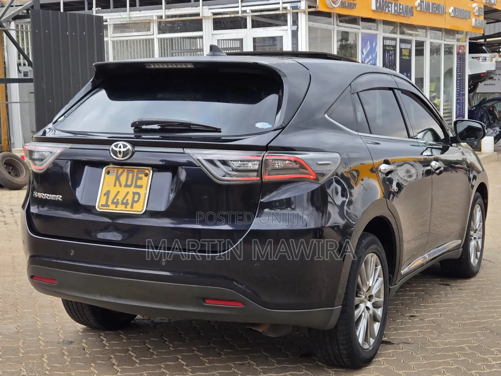 Toyota Harrier 2016
