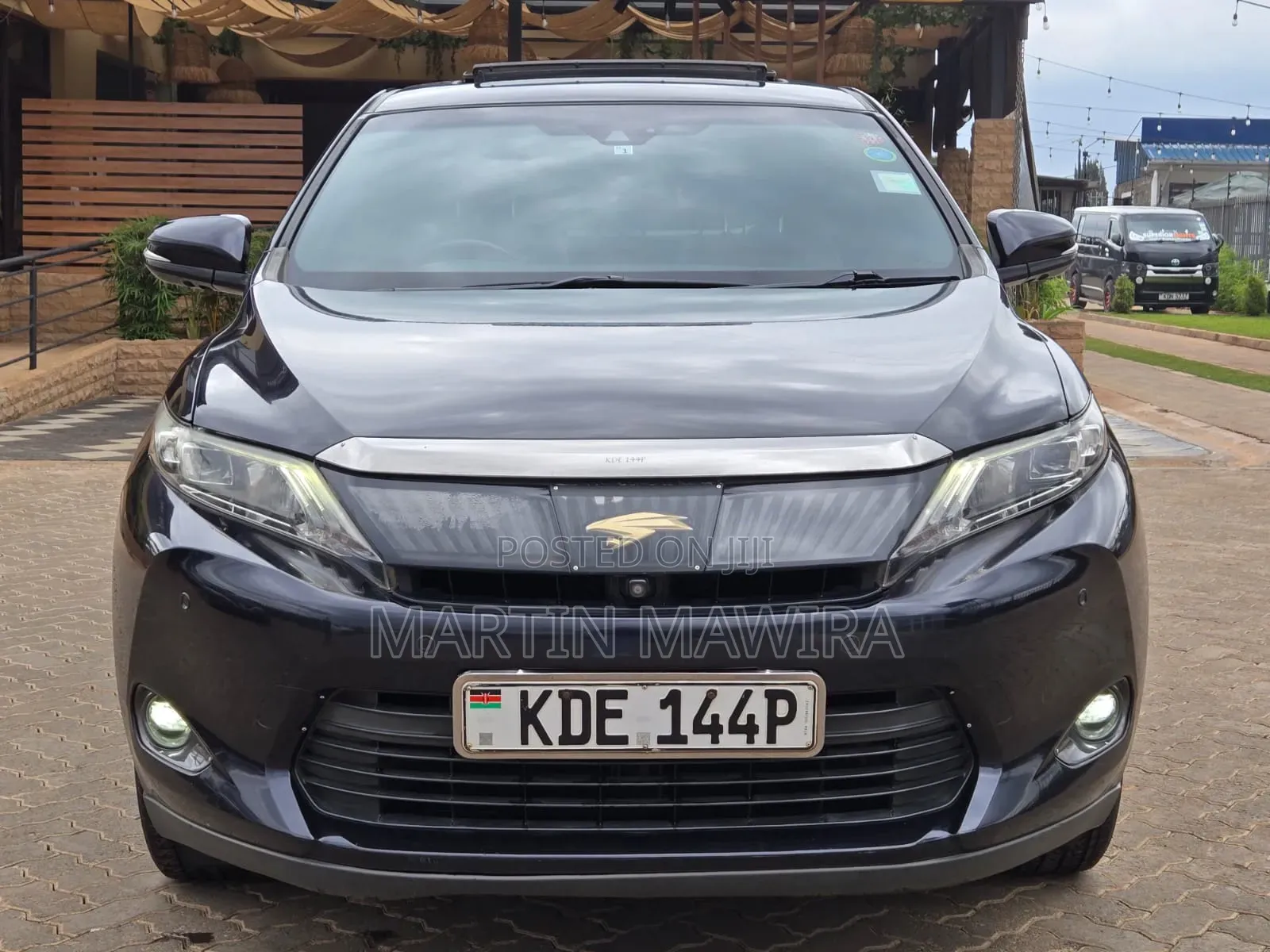 Toyota Harrier 2016