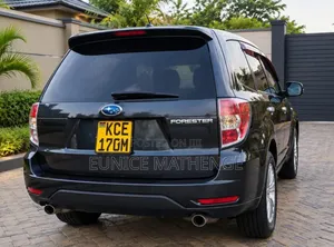 Subaru Forester 2010 Black