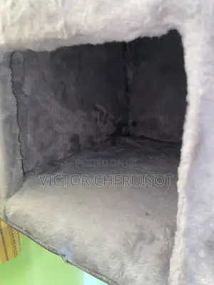 CAT Tree Tower With Scratch Post