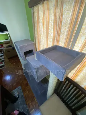 CAT Tree Tower With Scratch Post