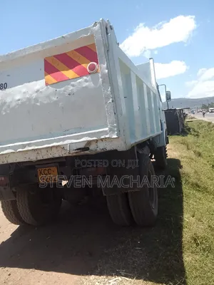 Tata Mguu Sita Tipper