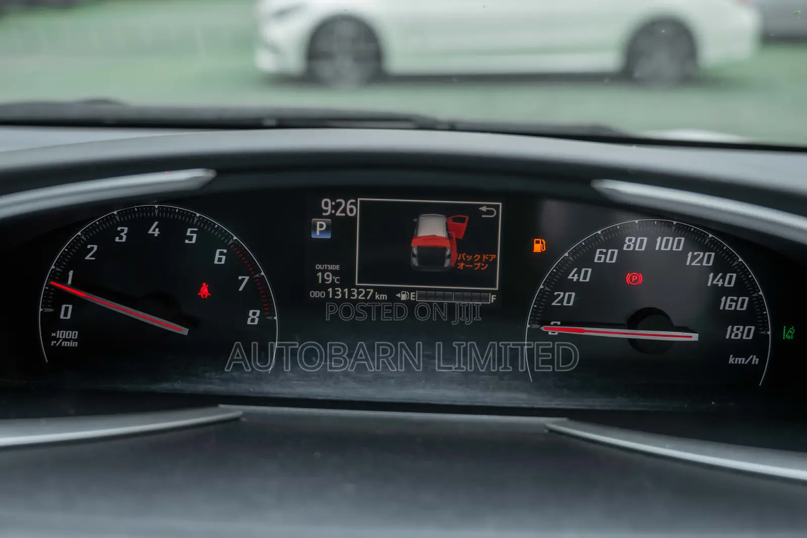 Toyota Sienta 2020 Silver
