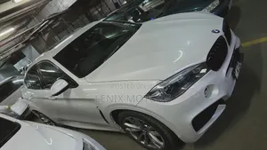 BMW X6 xDrive35i AWD 2018 White
