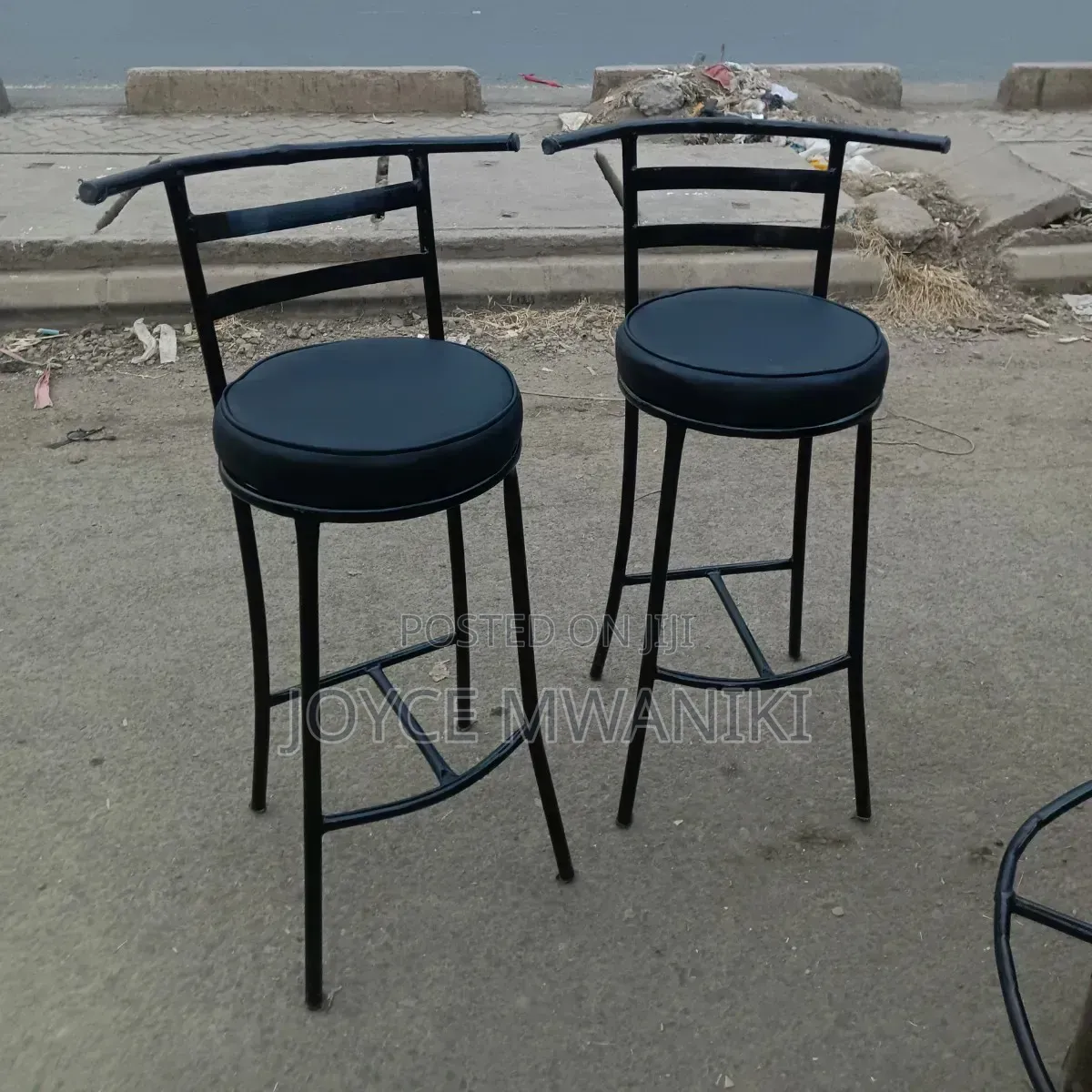 Black High Stools With Back Rest